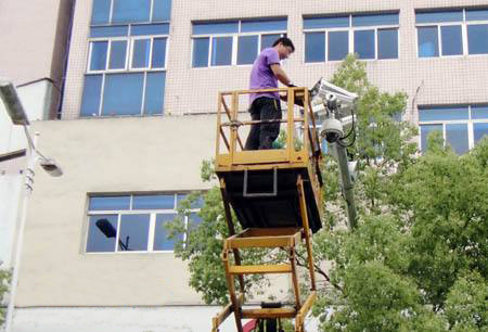 电子警察安装